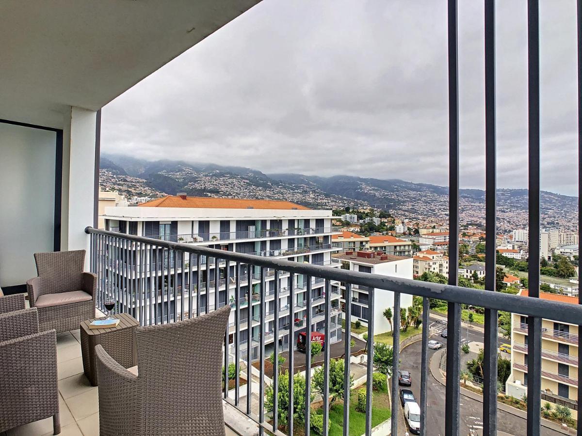 Gemini Apartment By Lovelystay Funchal  Esterno foto