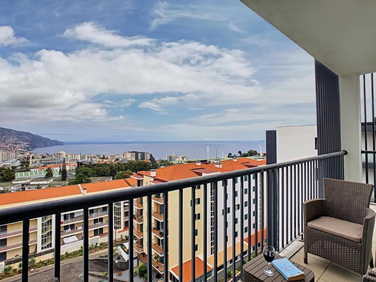 Gemini Apartment By Lovelystay Funchal  Esterno foto